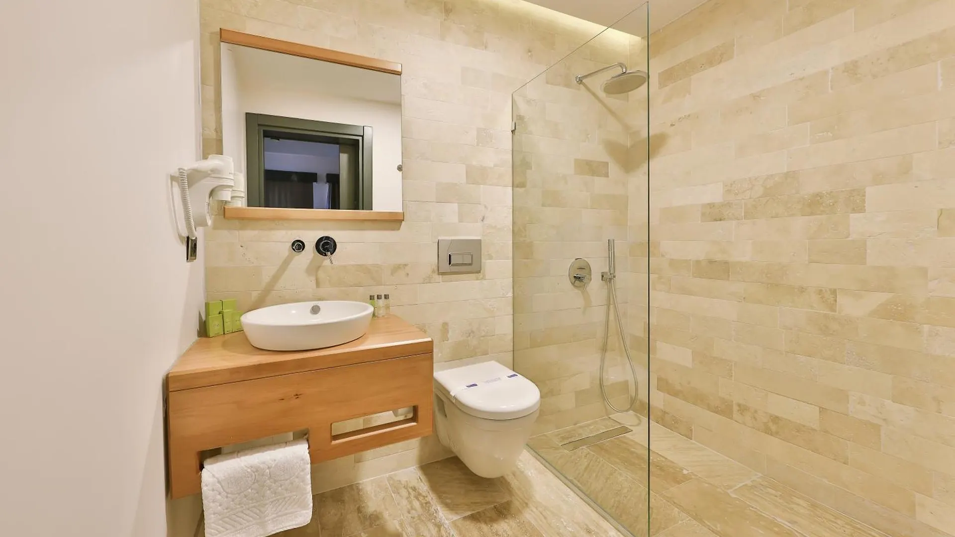 Pitoresk Alacati Ildiri Hotel